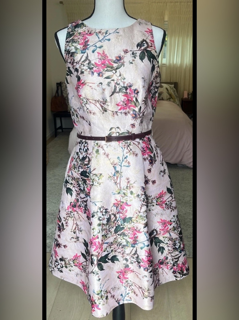 Ted Baker London Mid Pink Clarbel Blossom V Back Jacquard Size 2 MSRP $429 - Picture 2 of 16